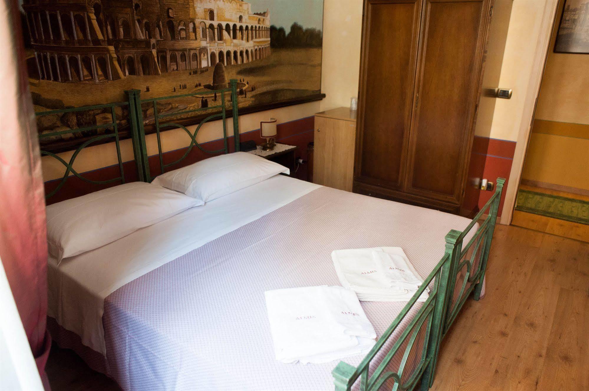 Almes Roma B&B Kültér fotó